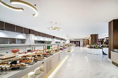 Ξενοδοχείο Moon Palace 5*