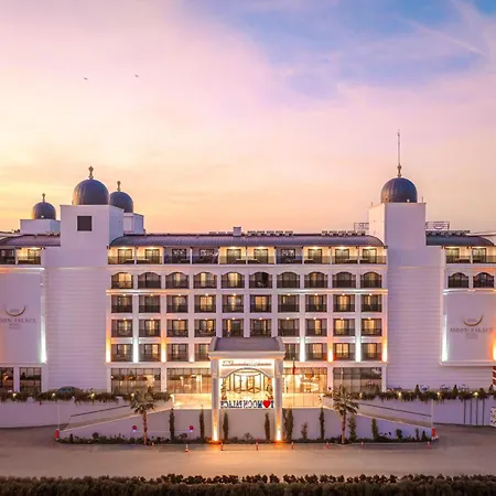 Hotel Moon Palace Side