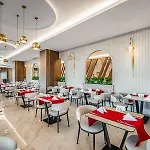 Hotel Moon Palace Side