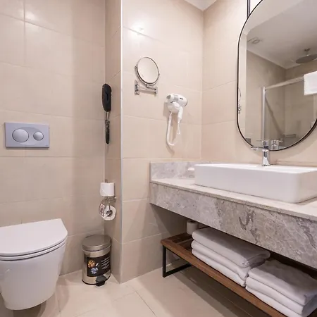 Moon Palace سيدي