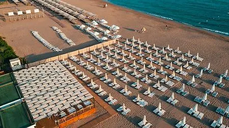 فندق Moon Palace 5*
